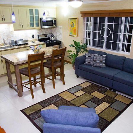 The Cabin At Long Mountain Country Club 金斯敦 外观 照片