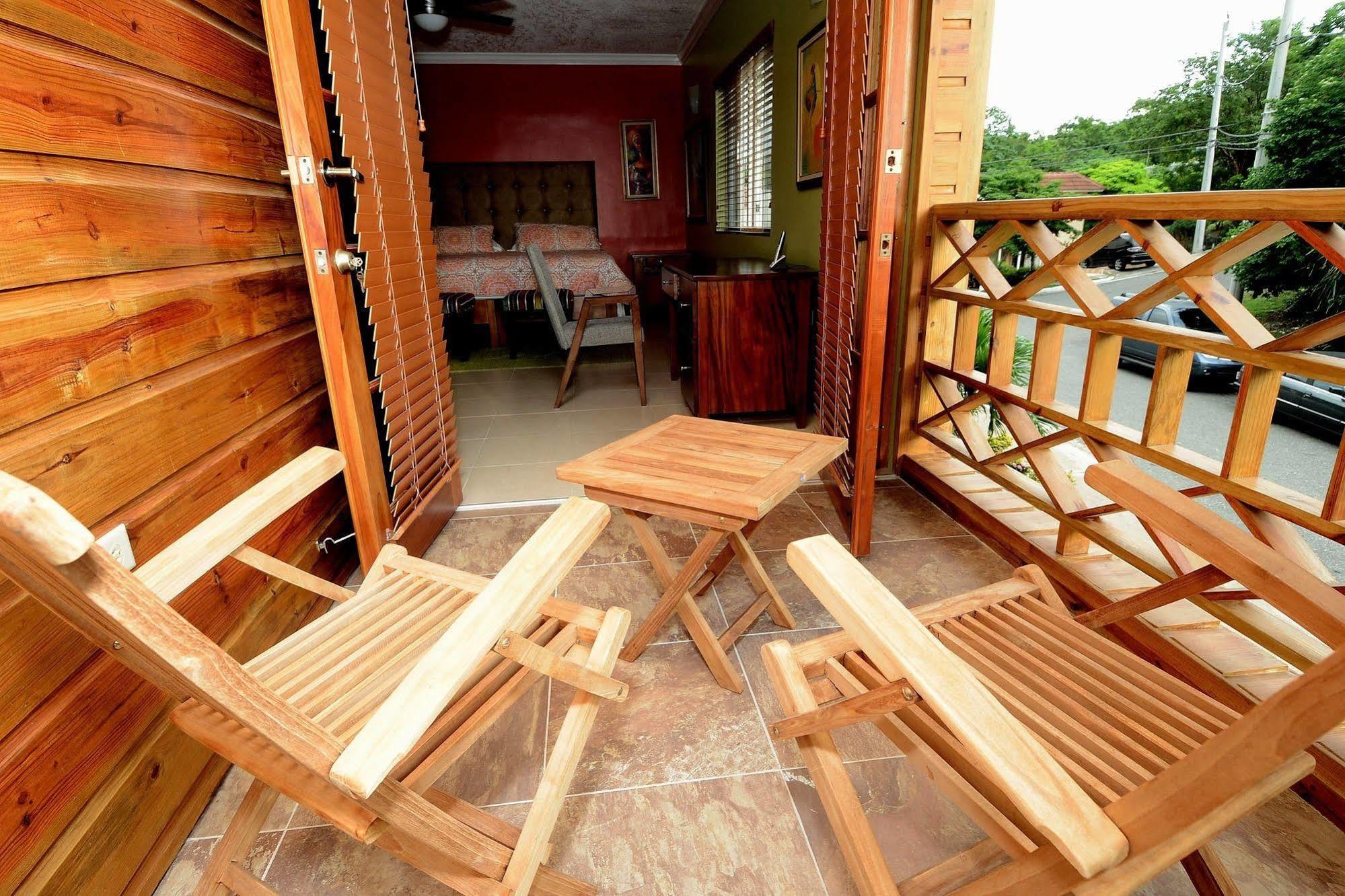 The Cabin At Long Mountain Country Club 金斯敦 外观 照片