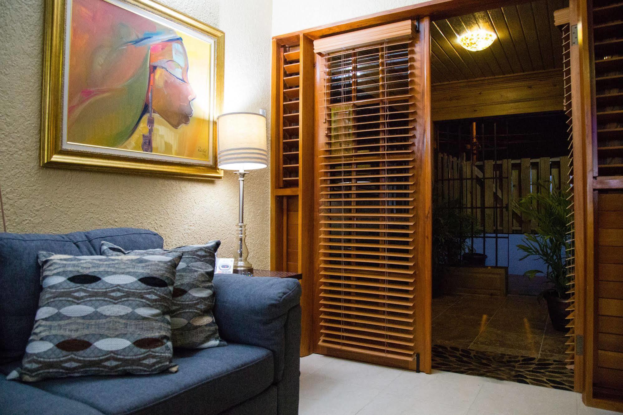 The Cabin At Long Mountain Country Club 金斯敦 外观 照片