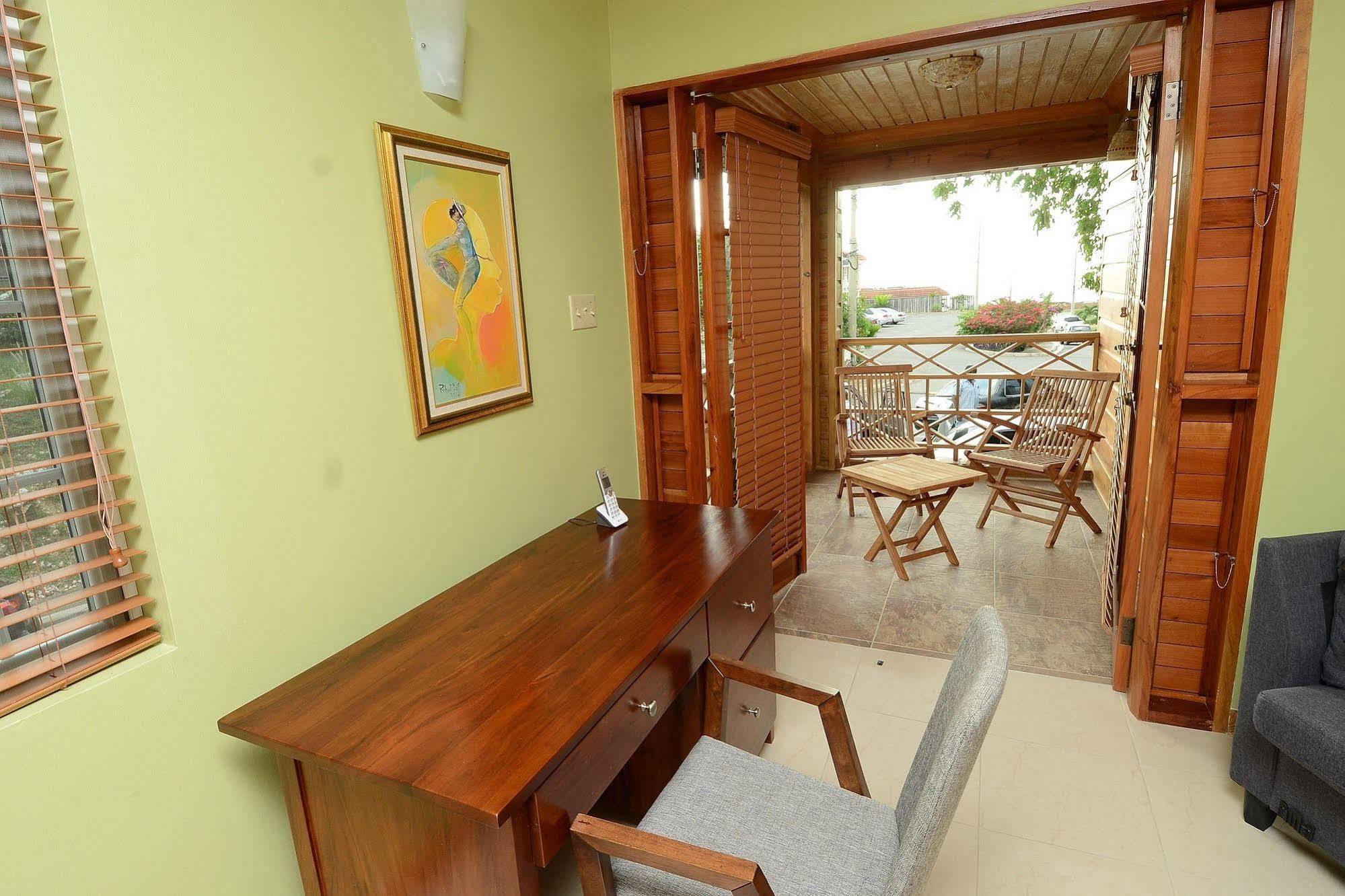 The Cabin At Long Mountain Country Club 金斯敦 外观 照片
